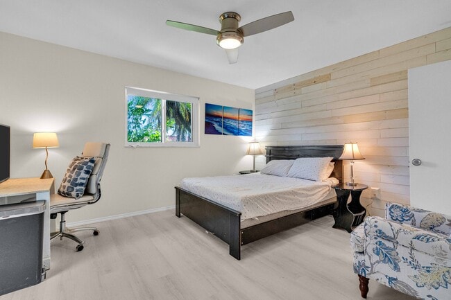 1329 Pinebrook Way in Venice, FL - Building Photo - Building Photo