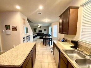 3947 Amalfi Shores Ct in Missouri City, TX - Building Photo - Building Photo