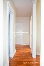 1638 Commonwealth Ave, Unit 12 in Boston, MA - Foto de edificio - Building Photo