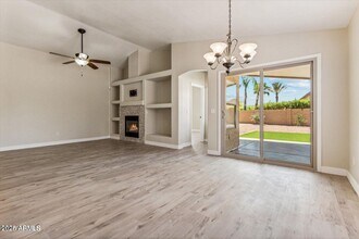 13305 W Port Au Prince Ln in Surprise, AZ - Building Photo - Building Photo
