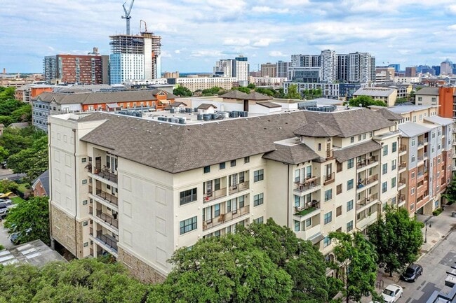 property at 2505 San Gabriel St