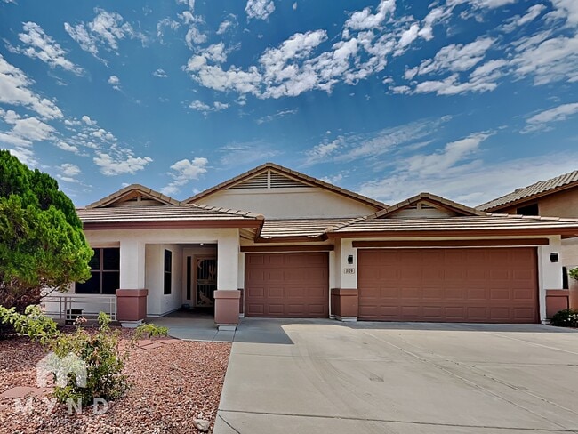 3129 W Walter Way