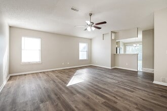 12358 Carriann Cove Trail S in Jacksonville, FL - Foto de edificio - Building Photo