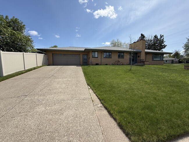 3201 7th Ave S in Great Falls, MT - Building Photo - Building Photo