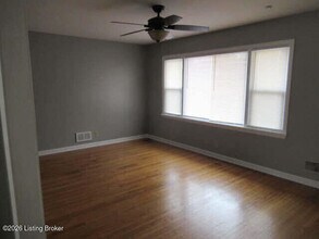 4330 Bayberry Dr in Louisville, KY - Building Photo - Building Photo