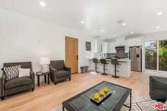3643 Helms Ave in Culver City, CA - Building Photo - Building Photo