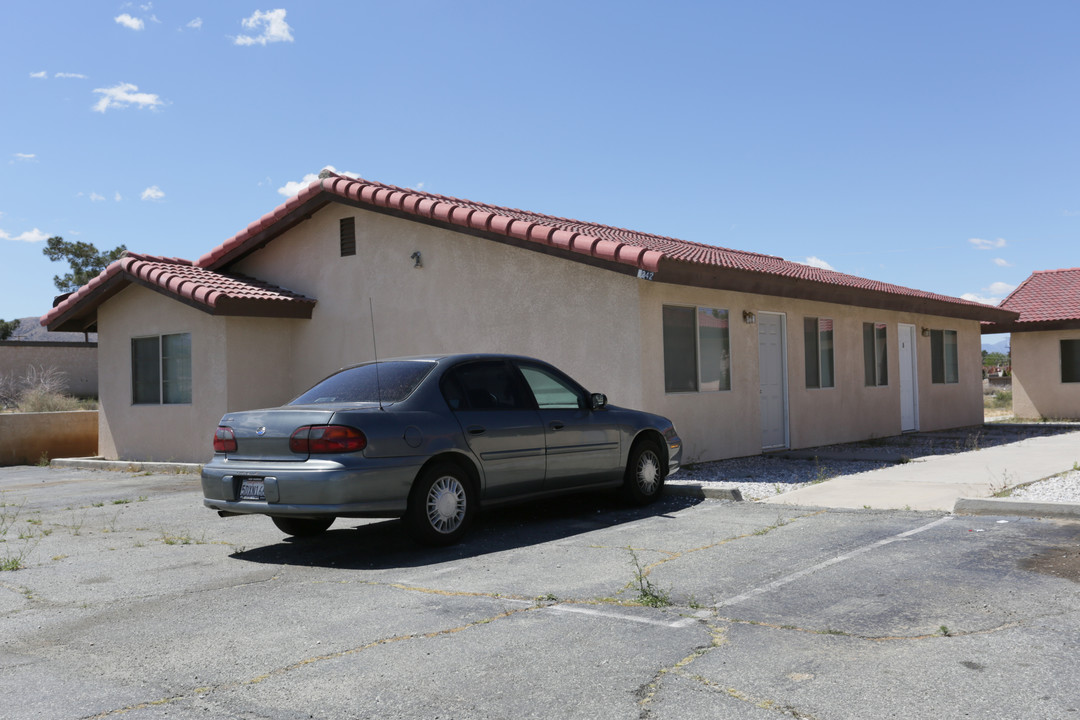 7234-7242 Palo Alto Ave in Yucca Valley, CA - Building Photo