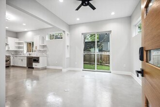 2604 Francisco St in Austin, TX - Building Photo - Building Photo