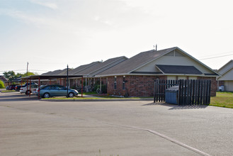 Tanner Pointe Apartments in Granbury, TX - Building Photo - Building Photo