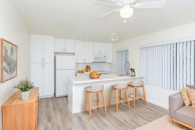 property at 1251 Parker Pl