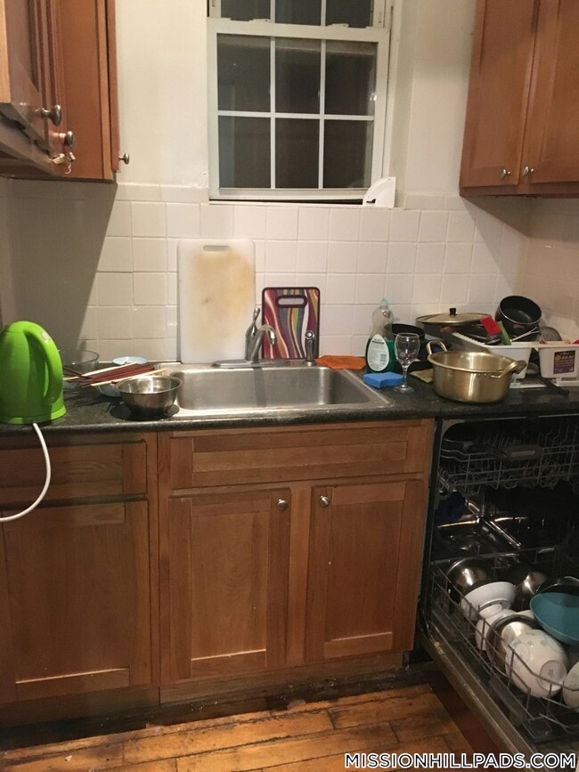 16 Copenger St in Boston, MA - Foto de edificio - Building Photo