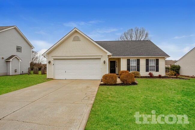 property at 3015 Trellis Ln