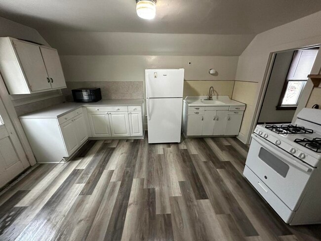 property at 1509 N 8th St