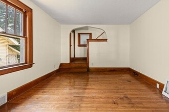 577 Eastland Ave in Akron, OH - Building Photo - Building Photo