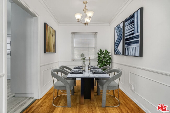 10622 1/2 Holman Ave in Los Angeles, CA - Building Photo - Building Photo