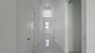 5722 Aleppo Pl in Westlake, FL - Building Photo - Building Photo