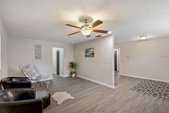 1416 San Juan Ct in Clearwater, FL - Building Photo - Building Photo