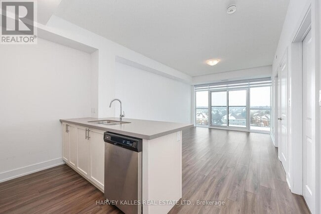 460 Dundas St E in Hamilton, ON - Building Photo - Building Photo