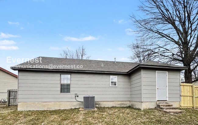 6415 Riverdale Cove in Horn Lake, MS - Building Photo - Building Photo