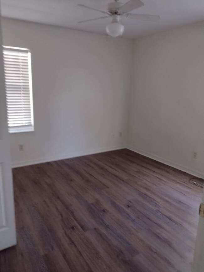 property at 4221 NE 32nd Cir