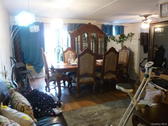 35 Park Ave in Suffern, NY - Building Photo - Building Photo