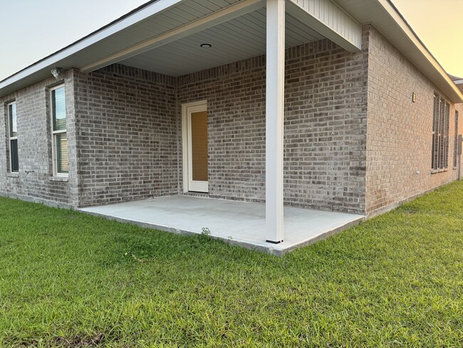 309 Appleby Way in Youngsville, LA - Building Photo - Building Photo