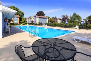 Crescent Gardens in Rochester, NY - Building Photo