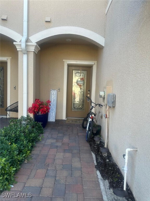 property at 2707 Blossom Wy