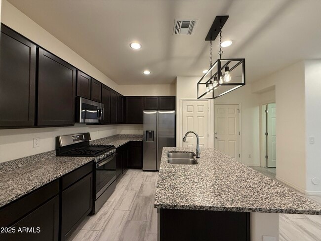 1708 S 83rd Way in Mesa, AZ - Building Photo - Building Photo