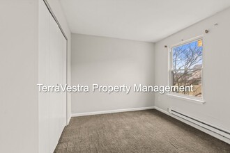 10 Melbourne Ln in Sicklerville, NJ - Building Photo - Building Photo