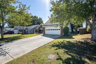 2493 Barndale Dr in Lawrenceville, GA - Building Photo - Building Photo