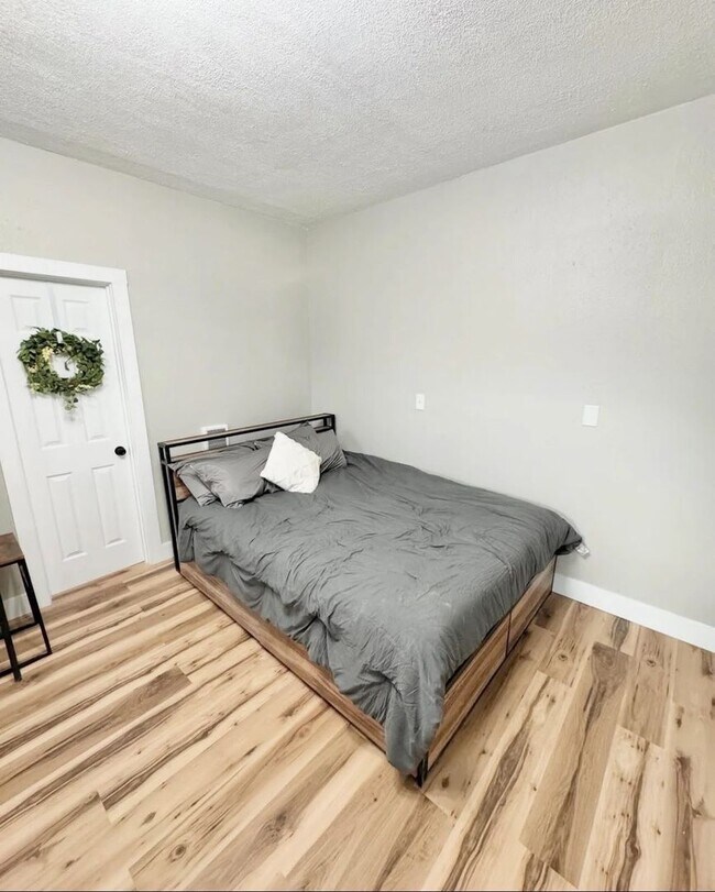 719 W Colorado Ave in Colorado Springs, CO - Building Photo - Building Photo
