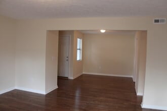 270 Tampa Dr in Nashville, TN - Building Photo - Building Photo