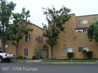 Interior Photo - 5708 Tujunga Ave Apartamentos in Los Angeles, California