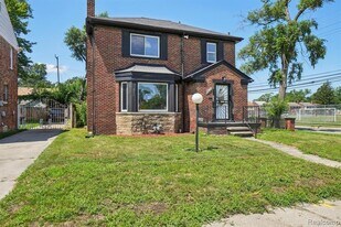 19211 Birwood St in Detroit, MI - Building Photo