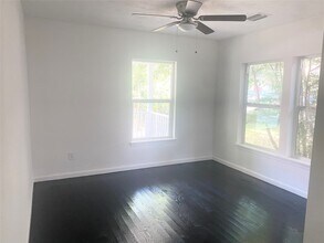 7410 Longview St in Houston, TX - Building Photo - Building Photo