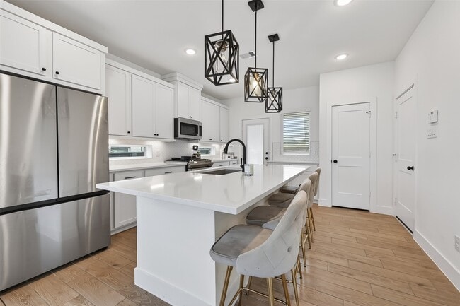 15162 Post Oak Fls Dr