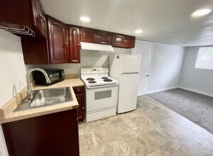 603 Harrington Ave NE in Renton, WA - Building Photo - Building Photo