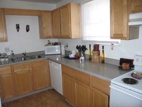 Village Green Apartments in Glenwood Springs, CO - Foto de edificio - Interior Photo
