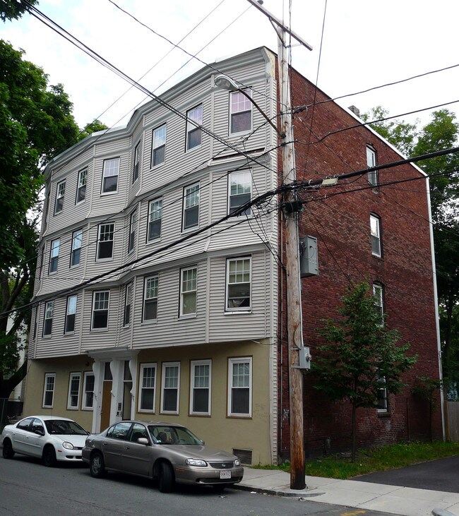 114-118 Whitfield St in Boston, MA - Foto de edificio - Building Photo
