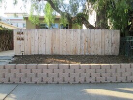 1834-36 Chalcedony St in San Diego, CA - Building Photo