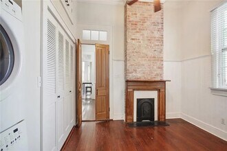 727 Dufossat St in New Orleans, LA - Building Photo - Building Photo