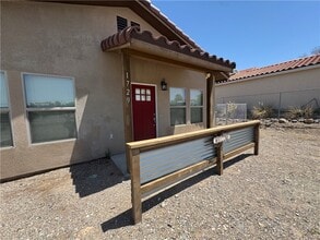 1729 Ramar Rd in Bullhead City, AZ - Building Photo - Building Photo