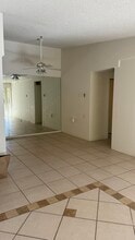 76 Calle Aragon, Unit U in Laguna Woods, CA - Building Photo - Building Photo