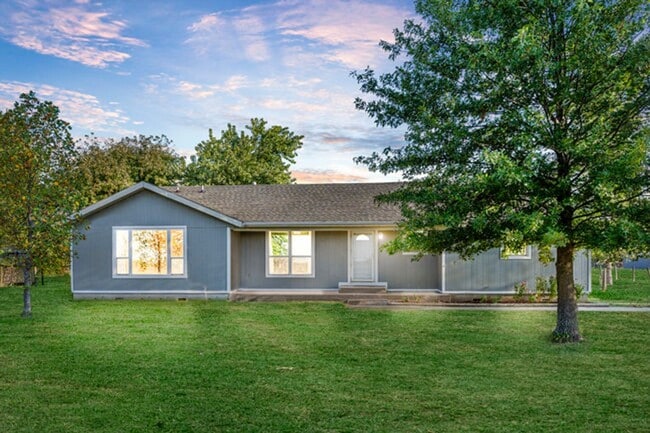 property at 14421 E 161st St S