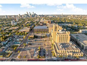 2929 Chicago Ave in Minneapolis, MN - Building Photo - Building Photo