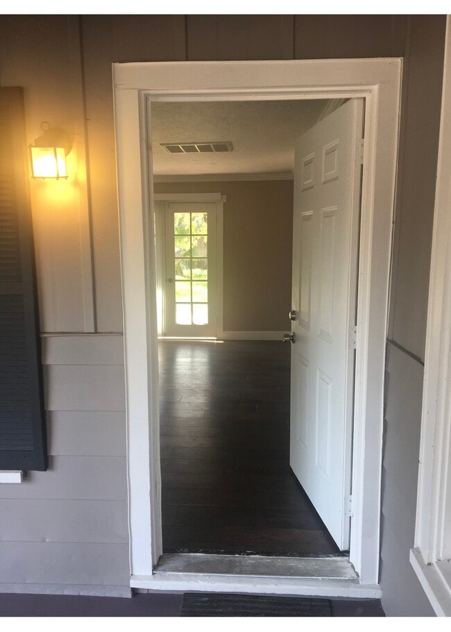 3815 N California St in Stockton, CA - Building Photo - Building Photo