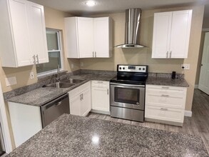 6760 Pot O Gold Ln in Orlando, FL - Building Photo - Building Photo