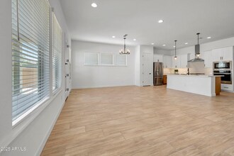 19321 W Luke Ave in Litchfield Park, AZ - Building Photo - Building Photo