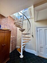 4 Monument Sq, Unit 6 in Boston, MA - Building Photo - Building Photo